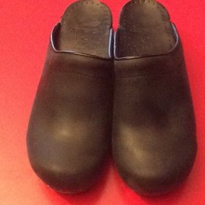 Dansko navy size 36